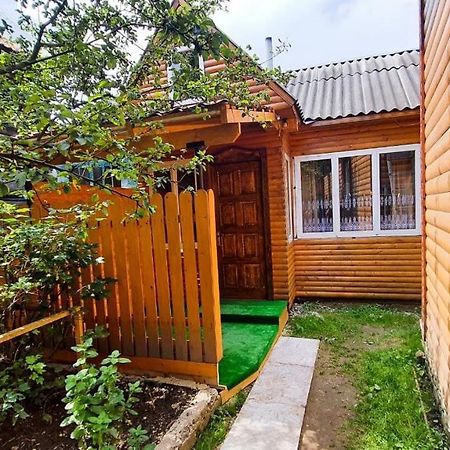 Приватна Садиба Vinemax Worochta Exterior foto