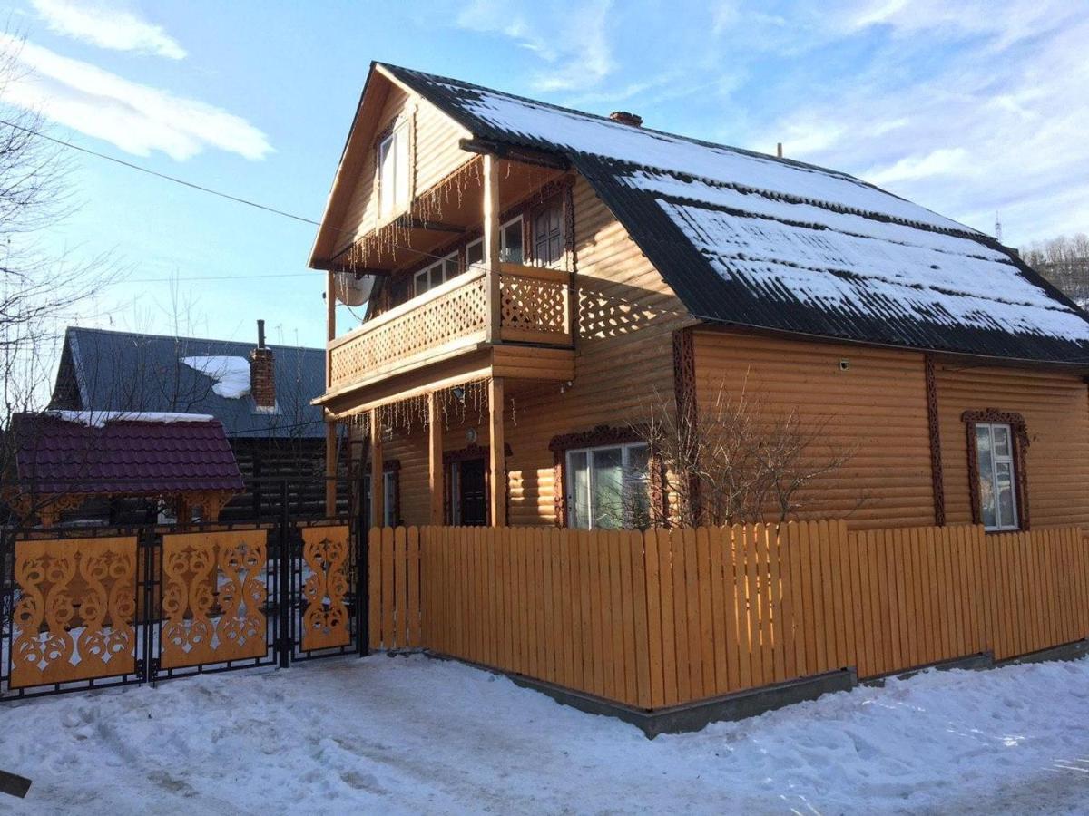 Приватна Садиба Vinemax Worochta Exterior foto